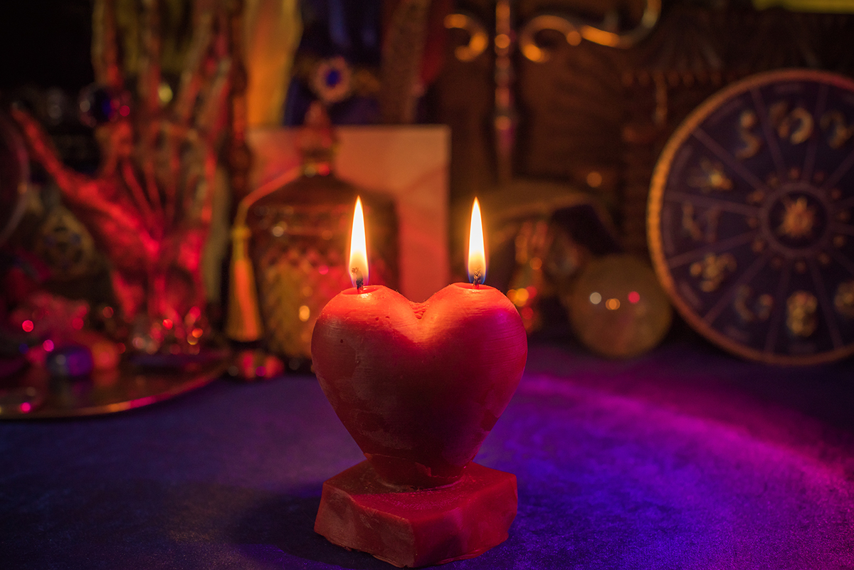 Świeca 7 czakr – zgoda energii w Waszym wnętrzu każdego dnia nieustannie